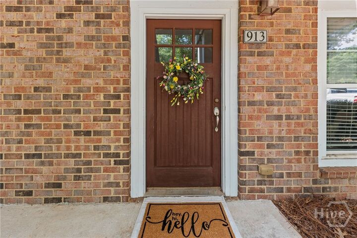Property Photo: 1035 Barnett Shoals Road 913 GA 30605