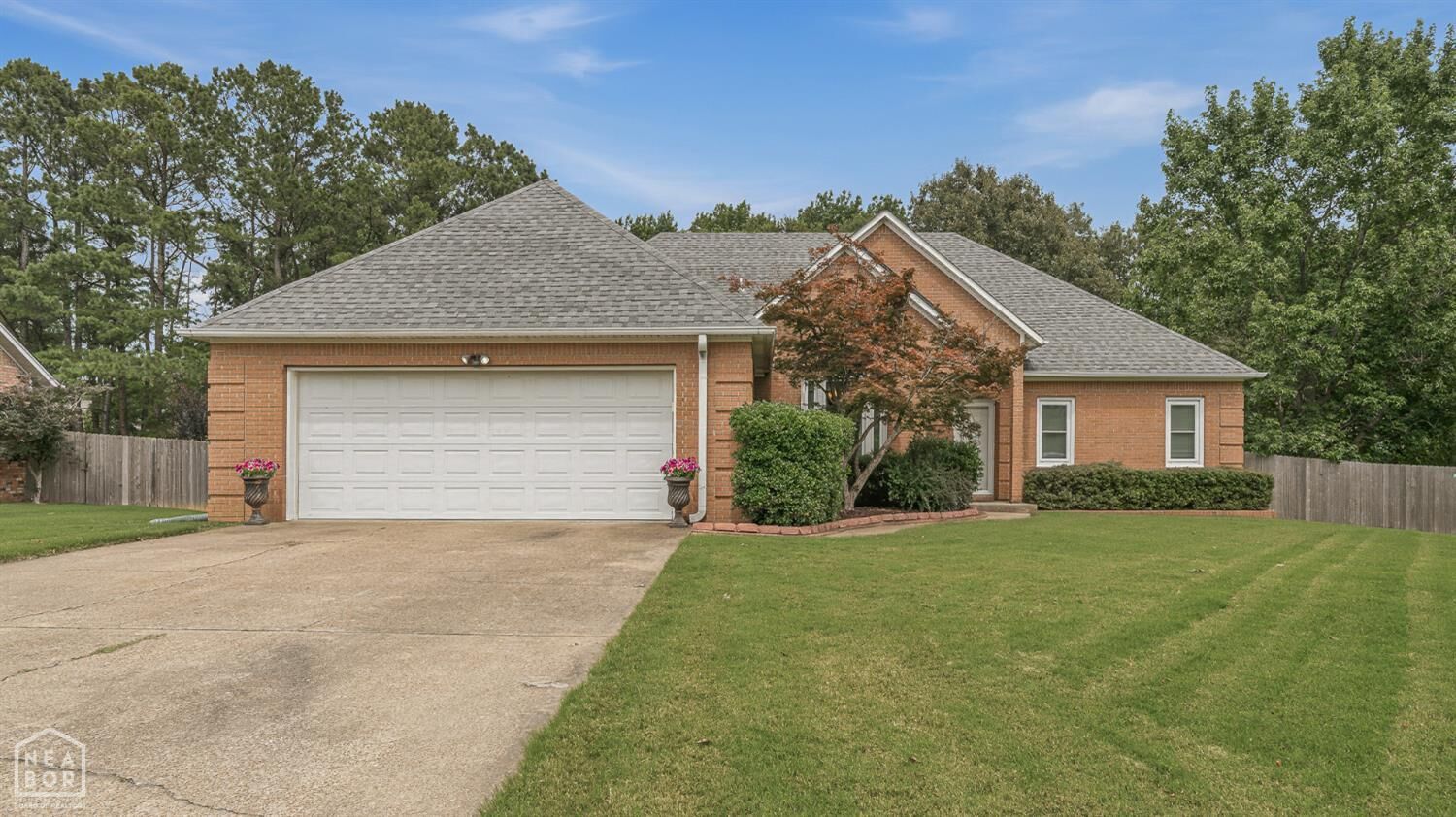 Property Photo: 1006 Fernwood Drive AR 72401