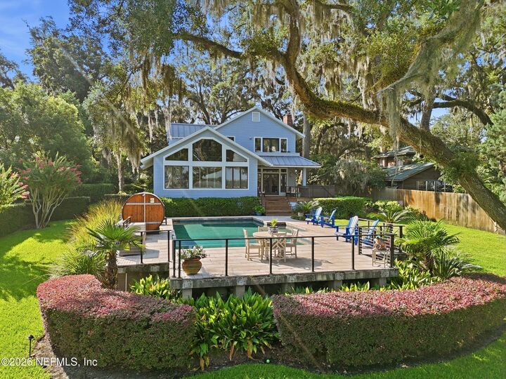 Property Photo:  4002 McGirts Boulevard  FL 32210 