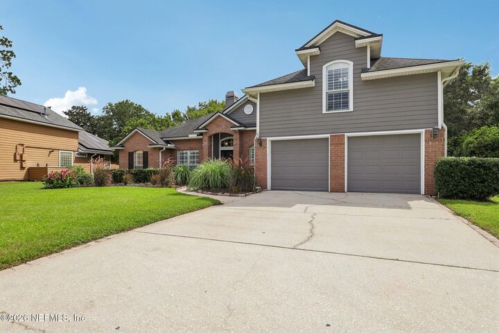 Property Photo:  1530 Rivertrace Drive  FL 32003 