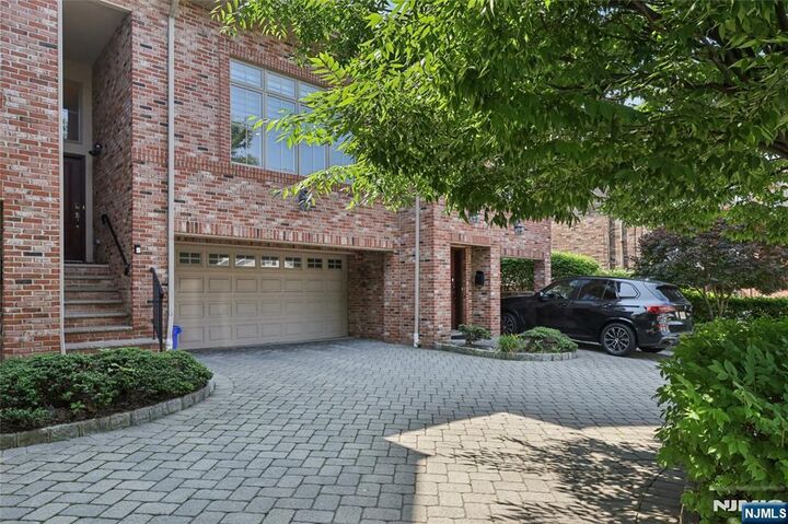 Property Photo:  2462 3rd Street  NJ 07024 
