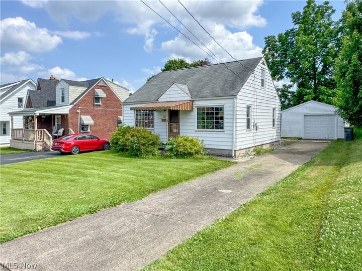 Property Photo: 1339 Douglas Avenue OH 44502