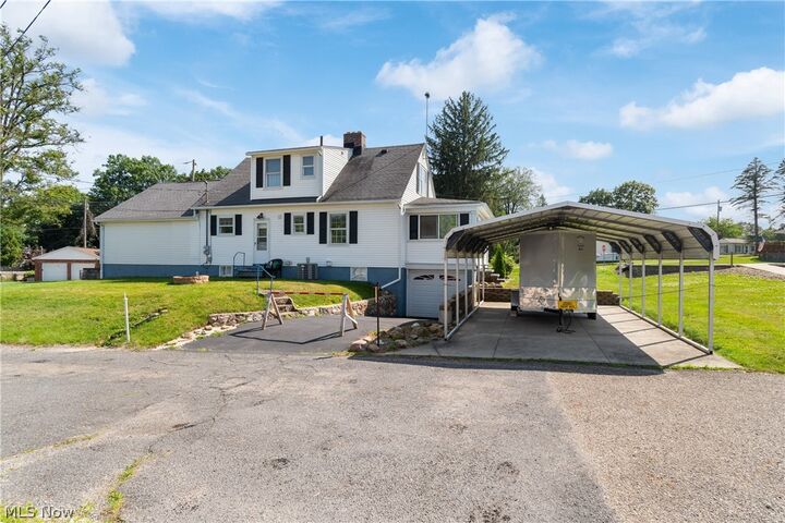 Property Photo:  4085 Melton Avenue  OH 44319 