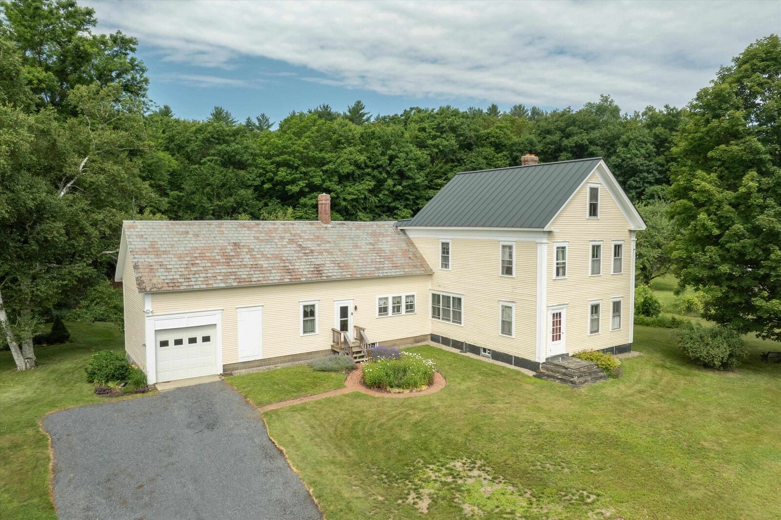 Property Photo:  185 Crown Point Road  VT 05156 