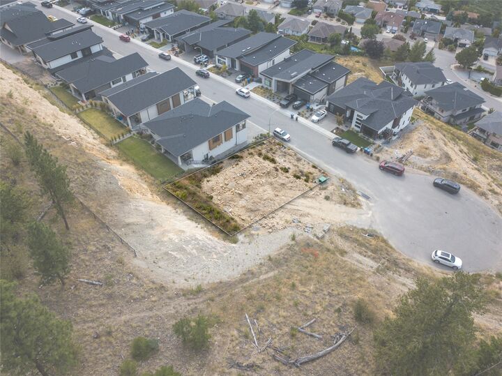 Property Photo:  1253 Lone Pine Drive  BC V1P 0A5 