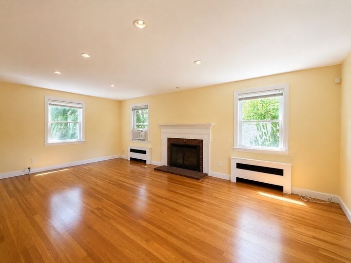 Property Photo:  5 Park St  MA 02421 
