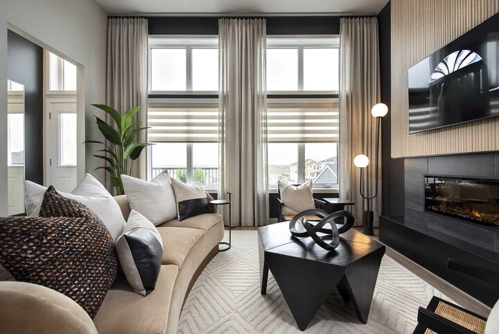 Property Photo: 178 Mitchell Road NW AB T3R 2G6