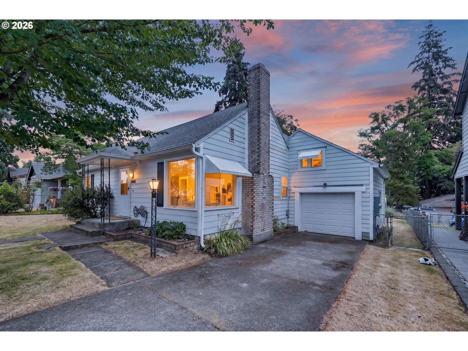 Property Photo:  2803 P St  WA 98663 