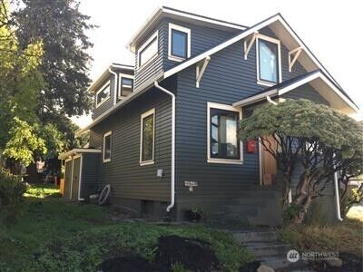 Property Photo: 4920 12th Avenue S WA 98108