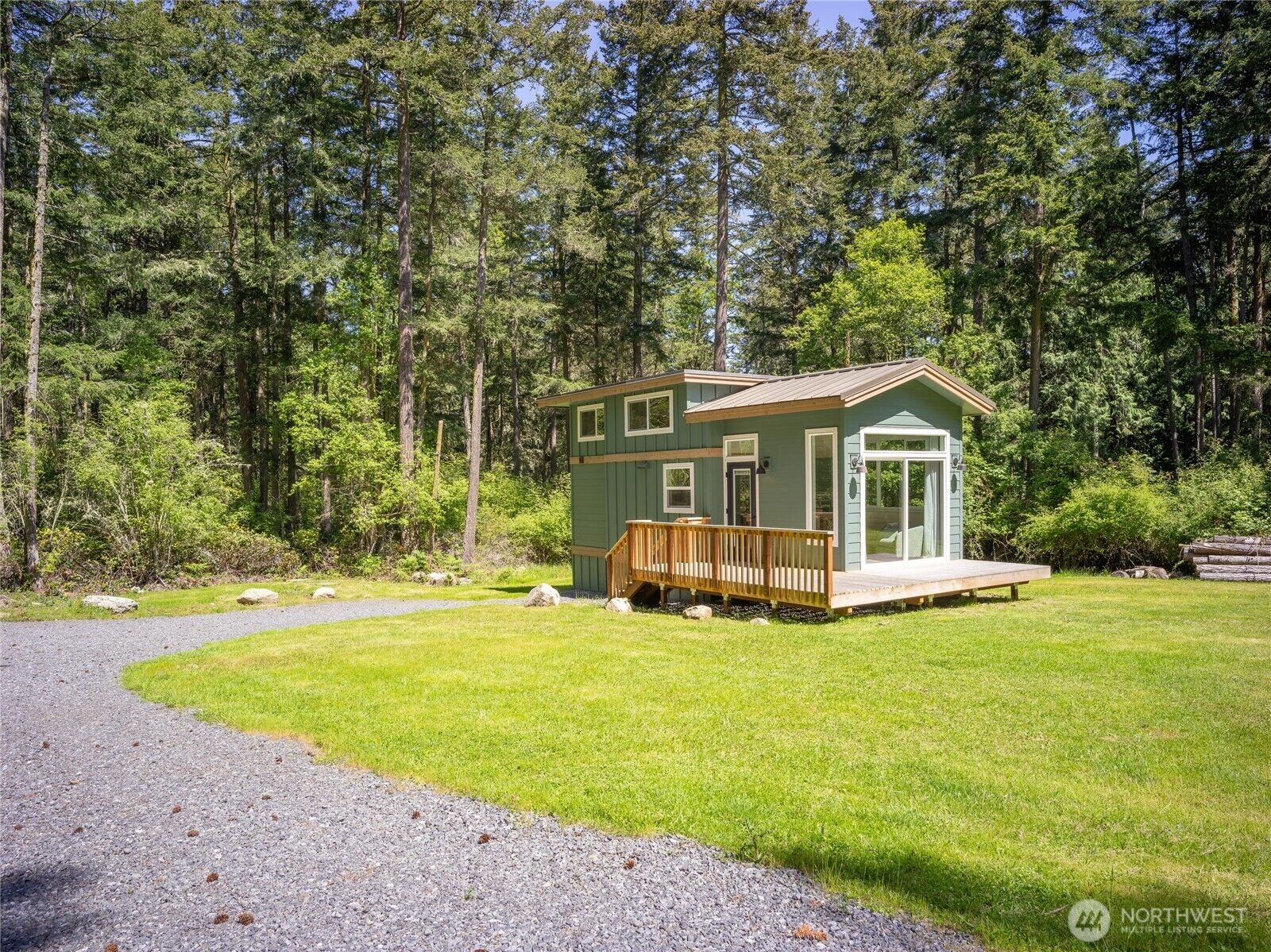 Property Photo: 25 Eliza Lane WA 98261