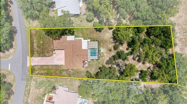 Property Photo:  1436 E Monopoly Loop  FL 34453 