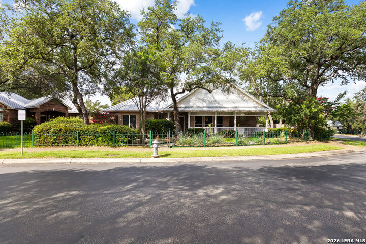 Property Photo: 2618 Fairfield Bend Drive TX 78231