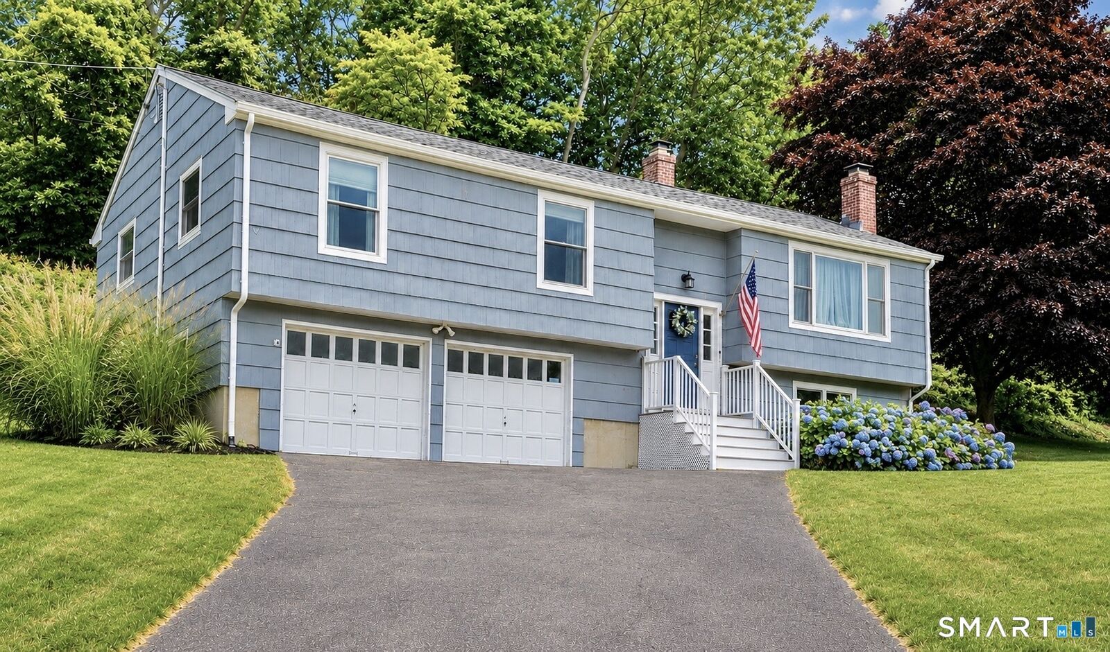Property Photo: 25 Fowler Terrace CT 06460