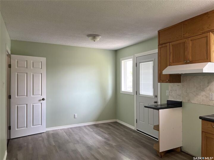Property Photo: 413 5th Street W SK S9X 1A9