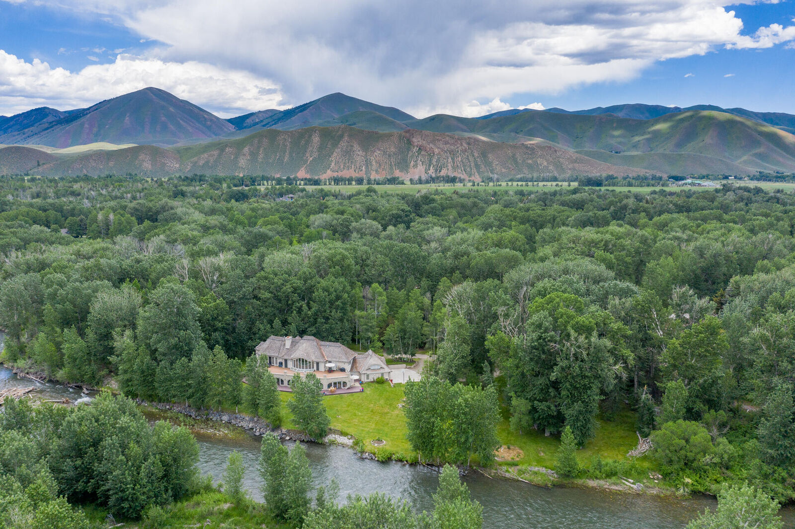 Property Photo:  114 Deer Creek Lane  ID 83333 