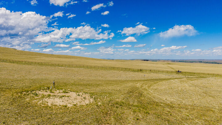 Property Photo: 72 Old Antlers Way Way WY 82834