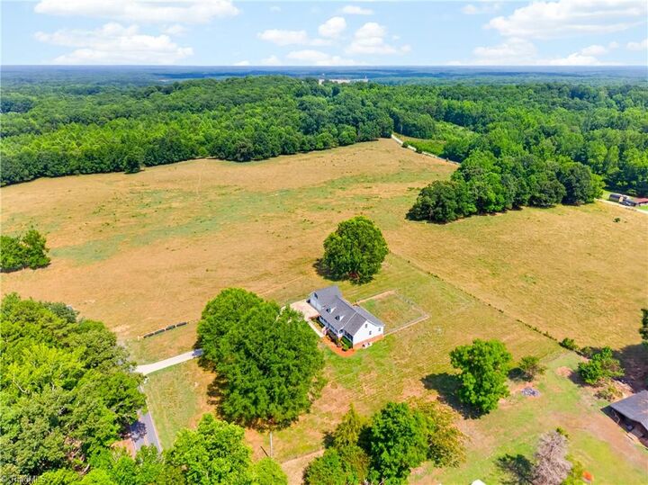 Property Photo: 5963 Southrock Street NC 27341