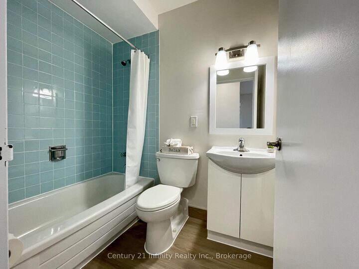 Property Photo:  50 Old Kingston Road 5-606  ON M1E 4Y1 
