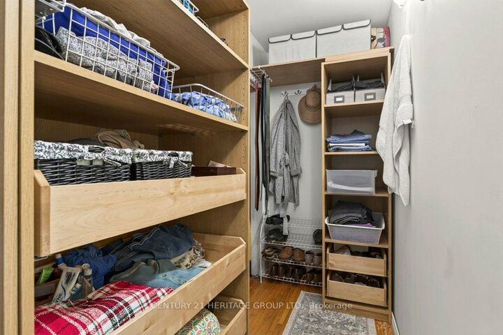 Property Photo: 2147 Governors Road ON L0R 1J0