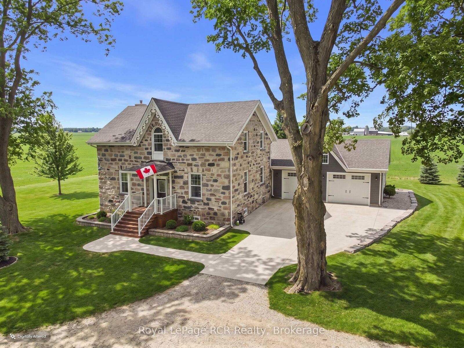 Property Photo:  39721 Amberly Road  ON N0G 2W0 