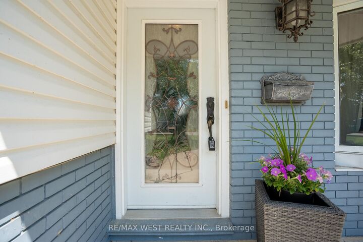 41 Rita Street — photo 1