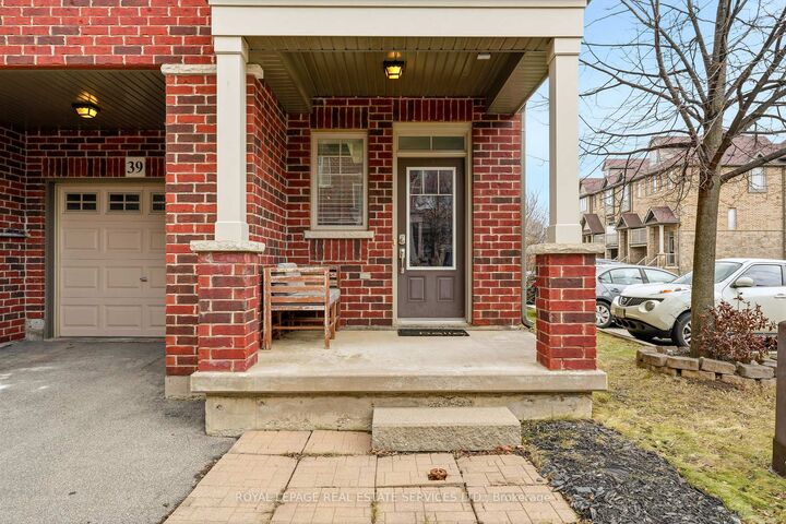 Property Photo:  310 Fall Fair Way 39  ON L0R 1C0 