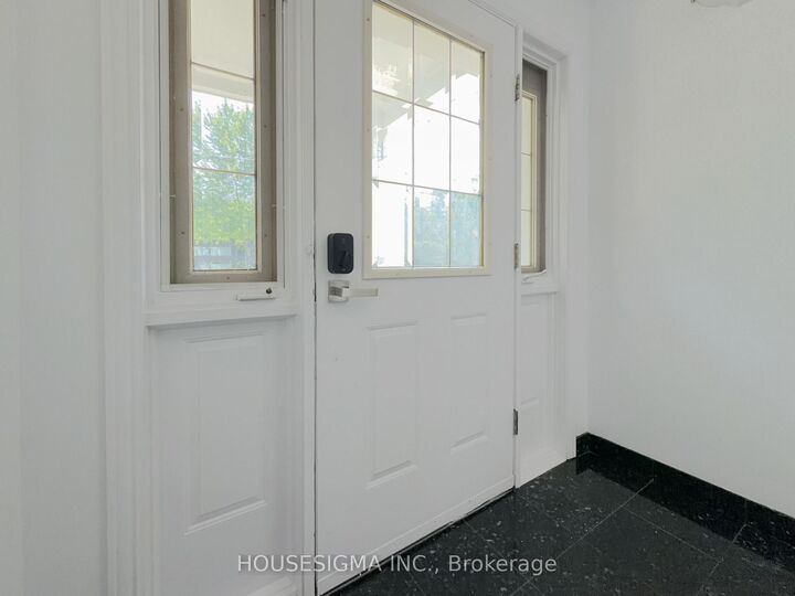 Property Photo:  116 Cranbrooke Avenue Main  ON M5M 1M7 