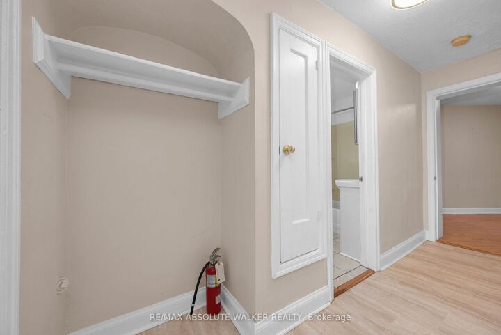Property Photo:  131 Dagmar Avenue 3  ON K1L 5T3 