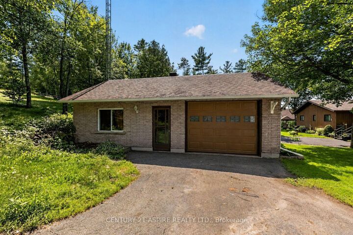 Property Photo: 324 Rantz Road ON K8H 2W8