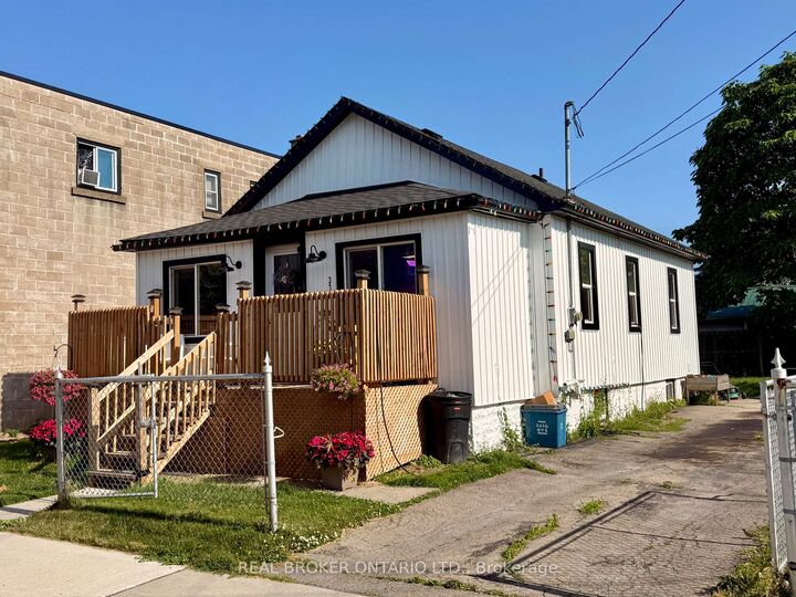 314 Broadway Street — photo 1