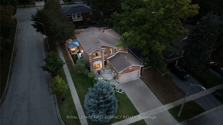 Property Photo:  13 Irwin Drive  ON L4N 7A6 