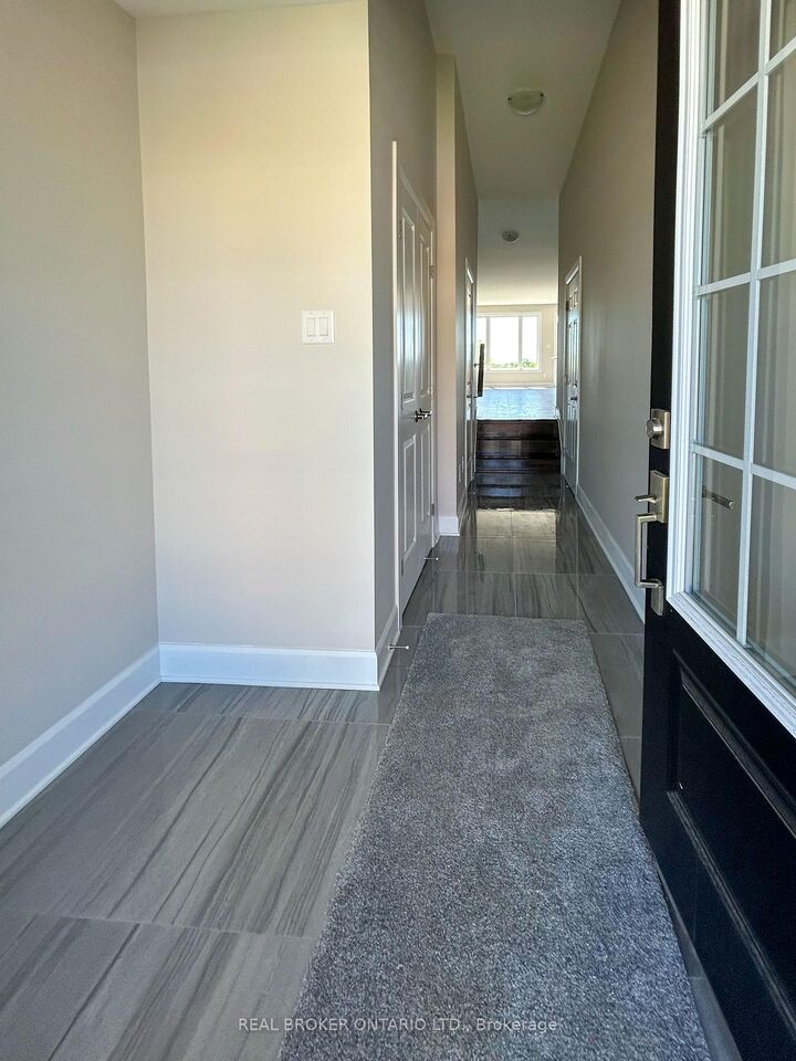 Photo de la propriété:  228 Hooper Street  ON K7C 0W2 