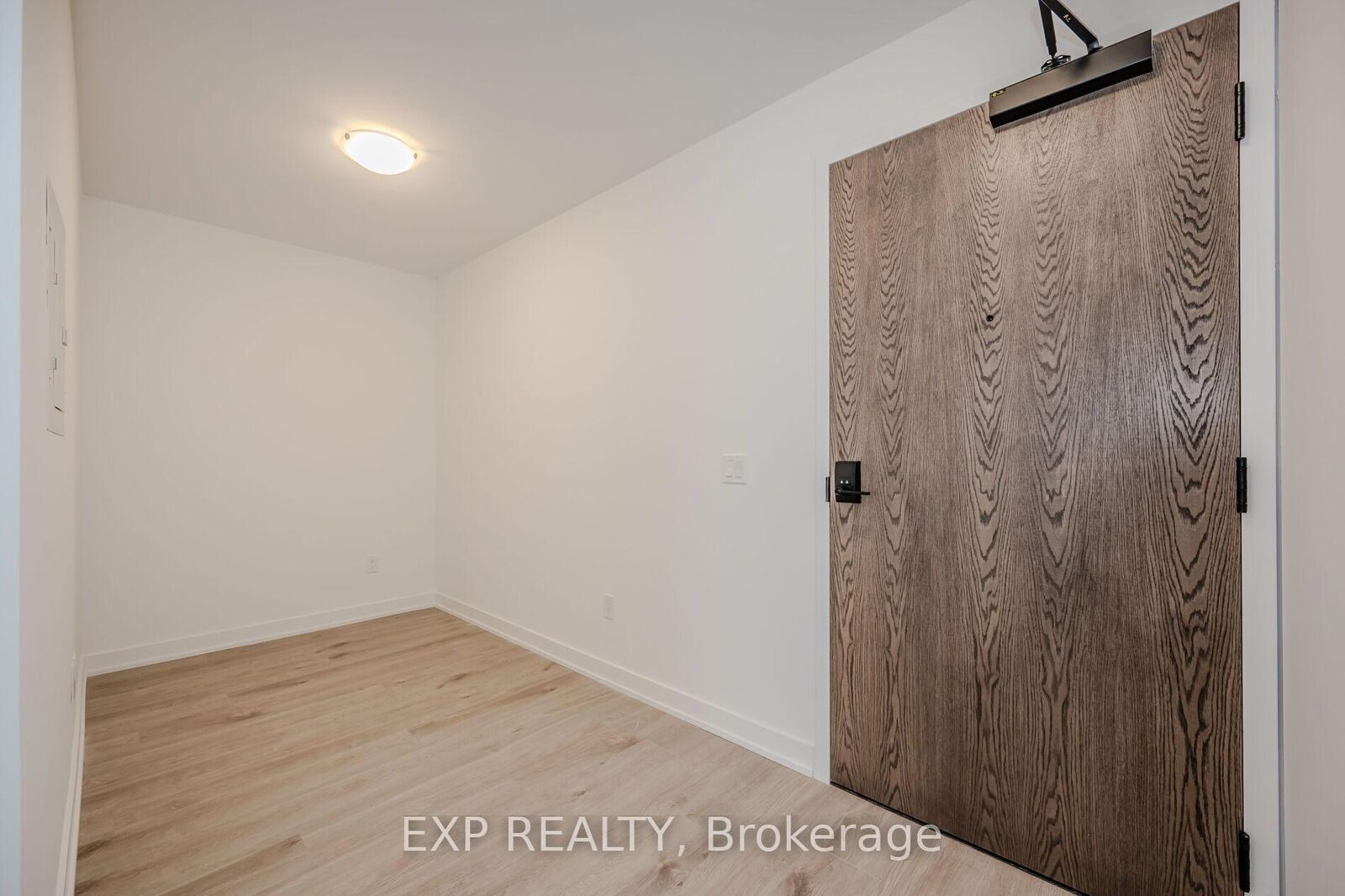 Photo de la propriété: 1035 Southdown Road 1106 ON L5J 0A1