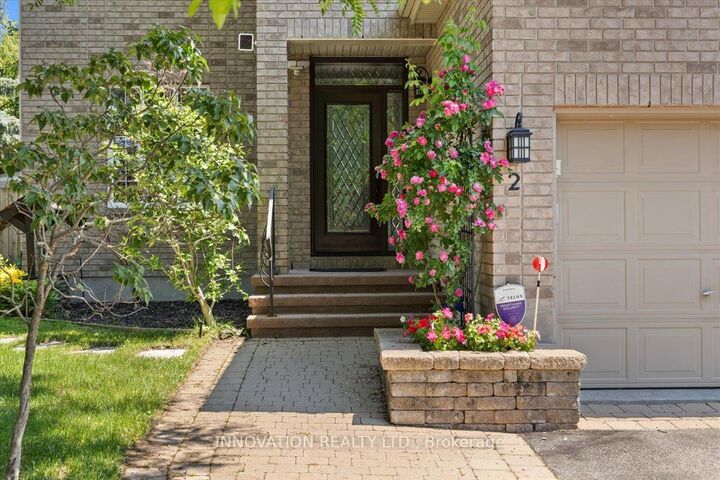 Property Photo:  2 Gros Morne Court  ON K2M 2W7 