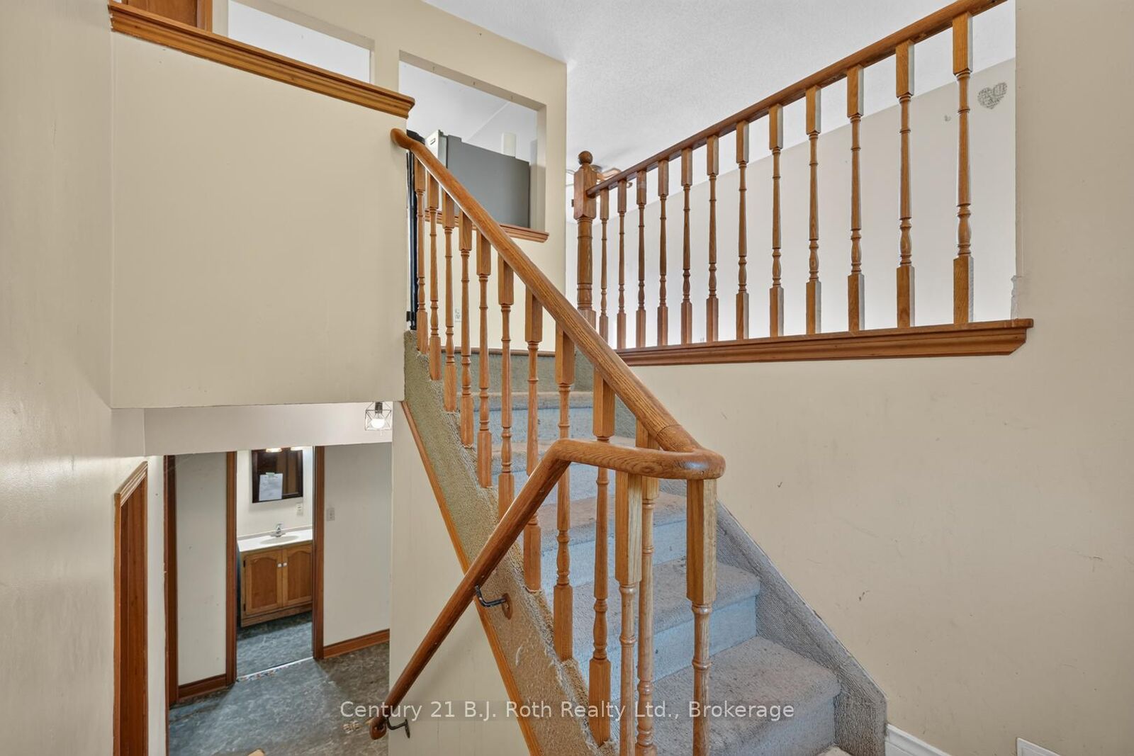 Property Photo: 232 Shannon Street ON L3V 7B8