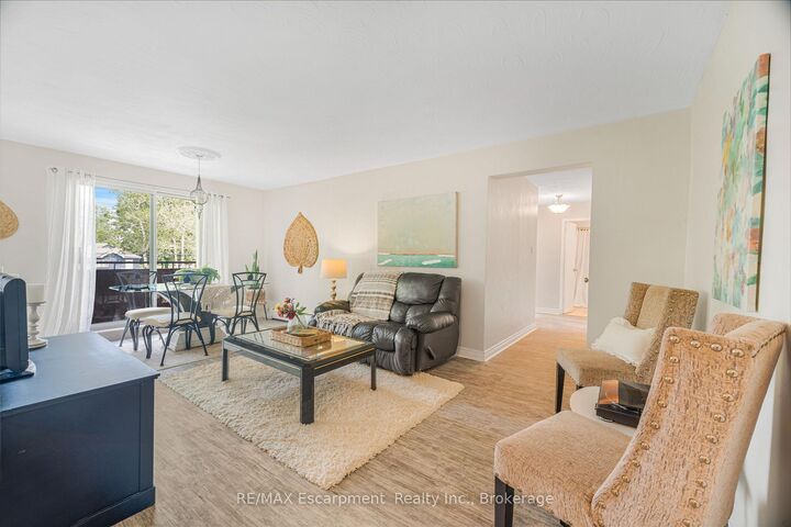 485 Thorold Road 203 — photo 1