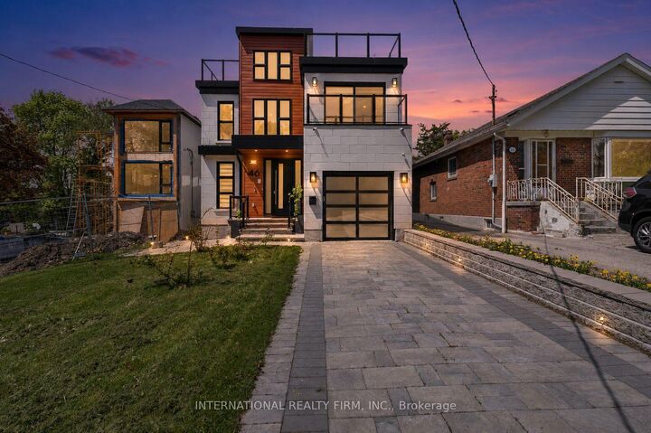 Property Photo: 46 Sunnypoint Crescent ON M1M 1B9
