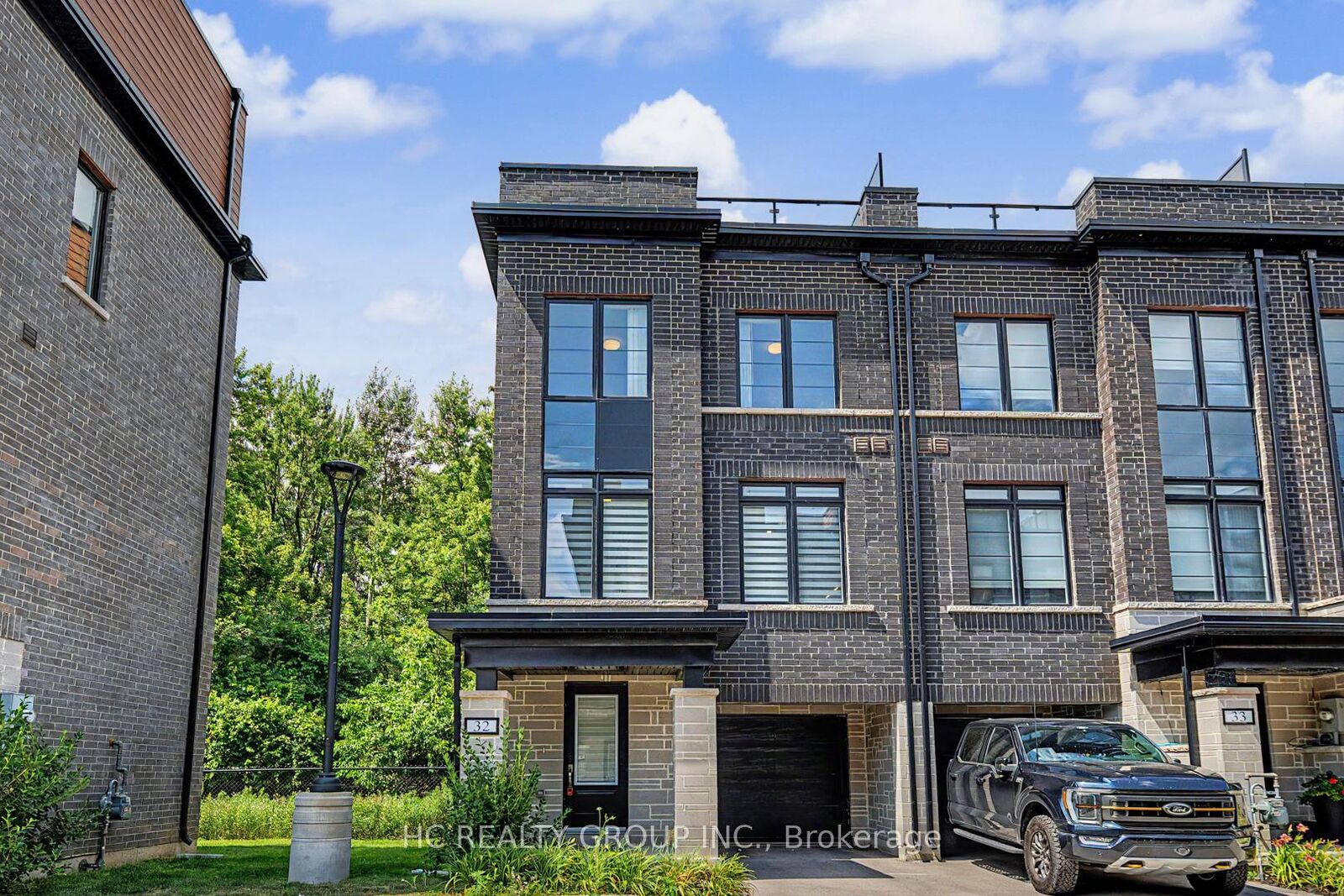 Property Photo: 258 Hespeler Road 32 ON N1R 0C9