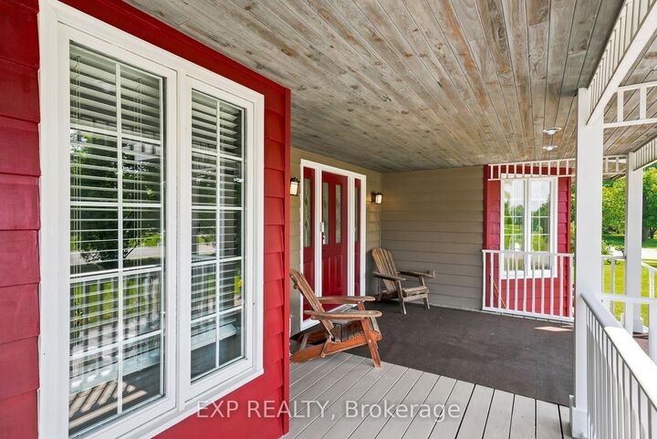 Property Photo:  4 Flora Street  ON K0M 2M0 