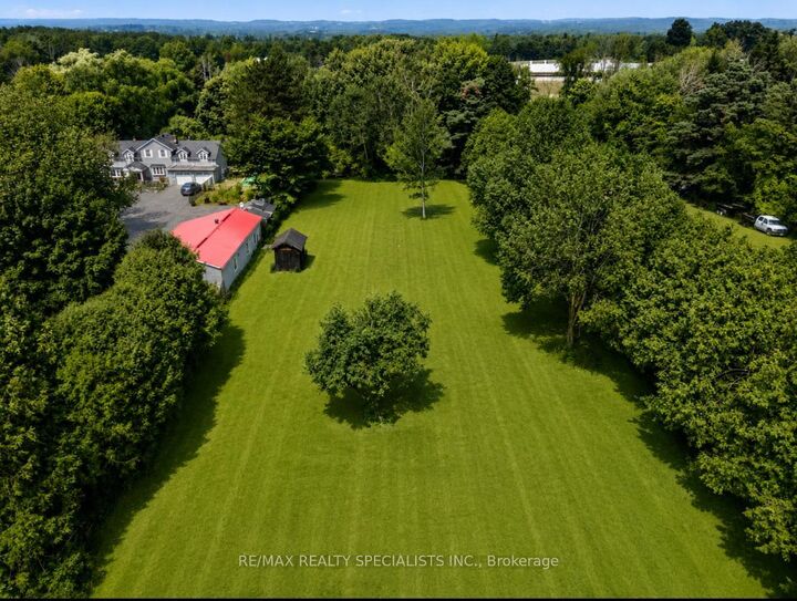 Property Photo:  4886 Olde Base Line Road  ON L7C 0J9 