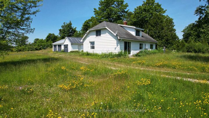 Property Photo:  43 Bartley Drive  ON N0H 1Z0 