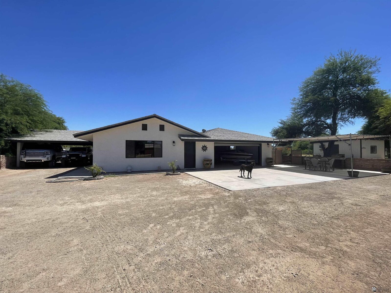 Property Photo: 17410 S Ave A 1/2 AZ 85350