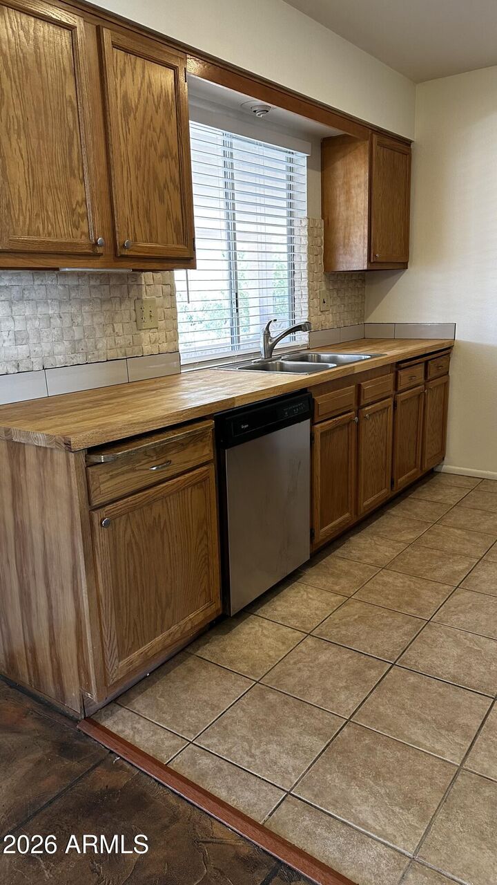 Property Photo: 14630 N Cameo Drive AZ 85351