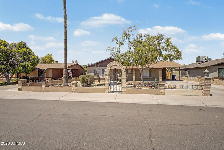 Property Photo:  5338 S El Camino Drive  AZ 85283 
