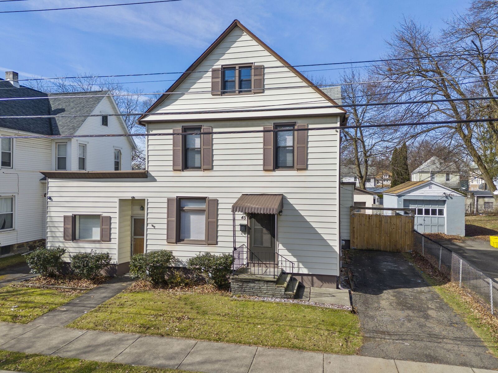 Property Photo:  45 Cleveland Avenue  NY 13905 