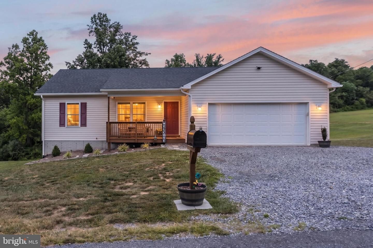 Property Photo:  86 Hampshire House Drive  WV 26865 