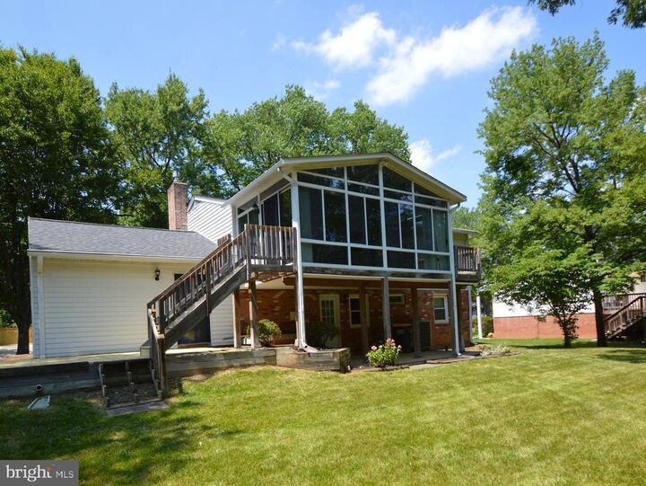 Property Photo:  6411 Whippany Way  VA 22015 