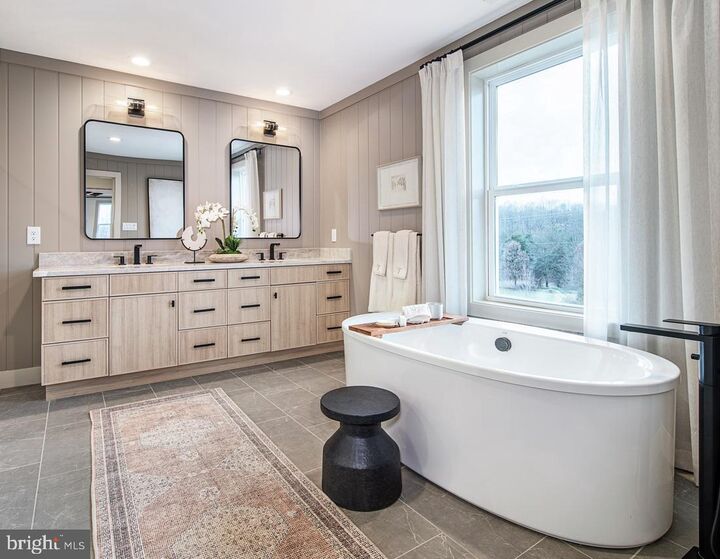 Property Photo: 207 Kelly Court PA 19468