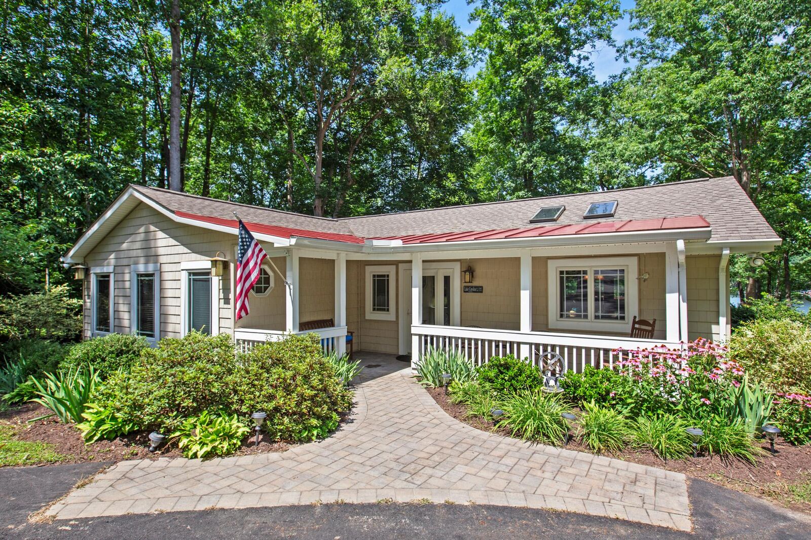 Property Photo:  322 Lake Caroline Drive  VA 22546 