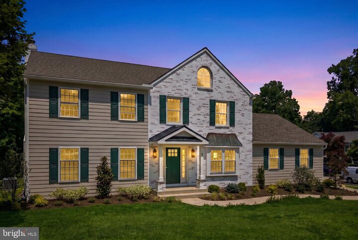 Property Photo:  2 Barrister Court  PA 19041 